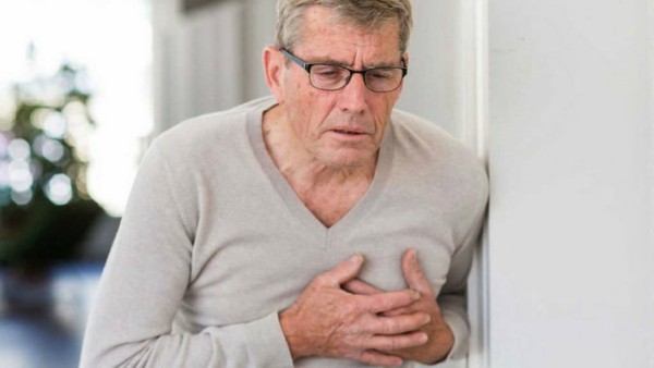 Lạnh đột ngột có thể gây đau tim và đột quỵ. (Ảnh: Pinterest)